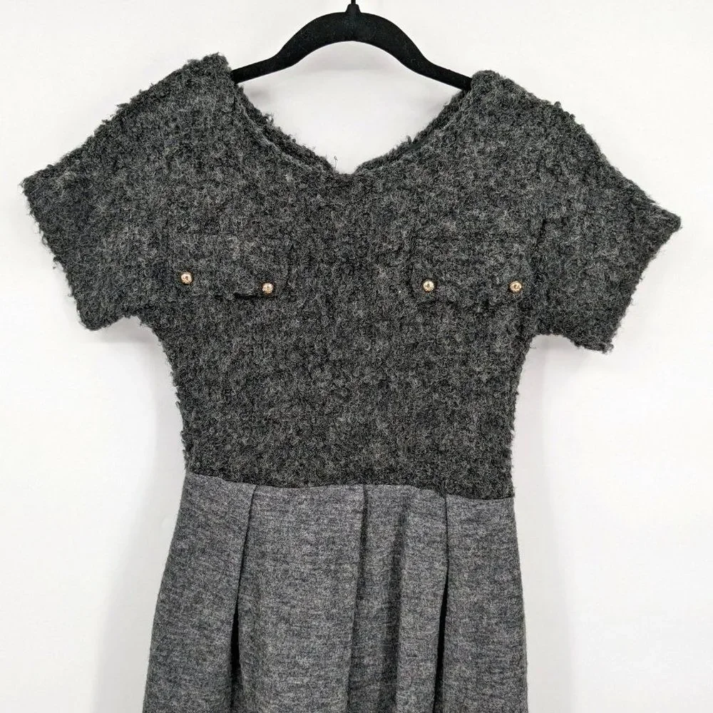 Add Wool Dress Gray Skull Faux Pocket Gold Fuzzy Winter Cozy Size Medium